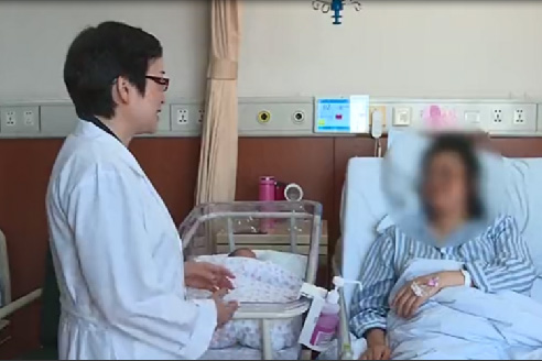 闭经 2 年 + 试管婴儿 3次失败，干细胞治疗 4 个月，她不仅来月经还自然受孕！